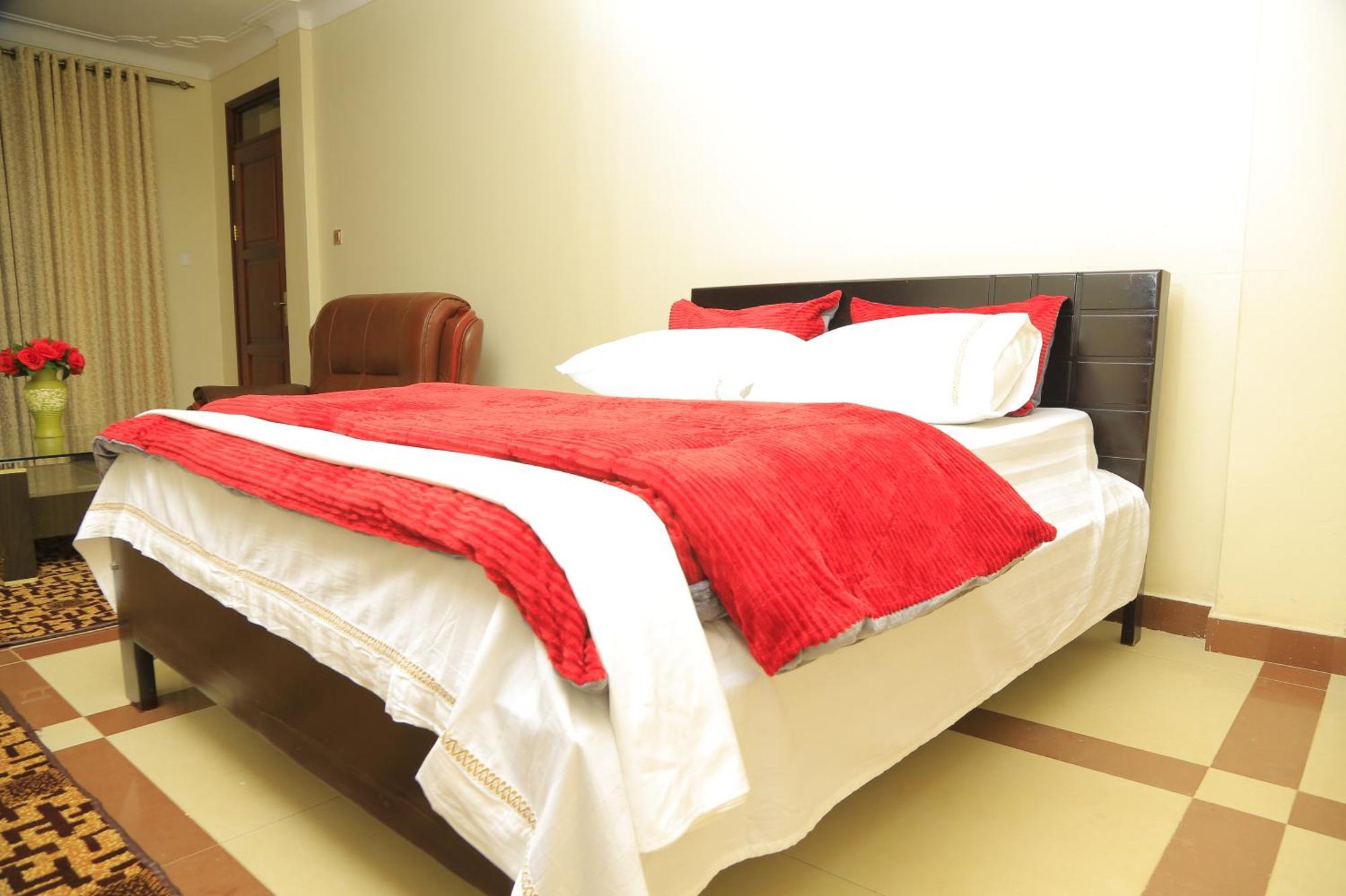 Airport Hotel Ентебе Екстериор снимка